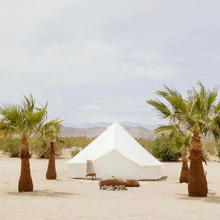 The Castle House Estate Hotel Joshua Tree Exterior foto