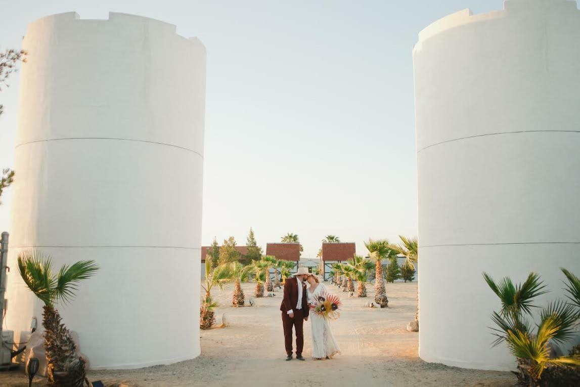 The Castle House Estate Hotel Joshua Tree Exterior foto